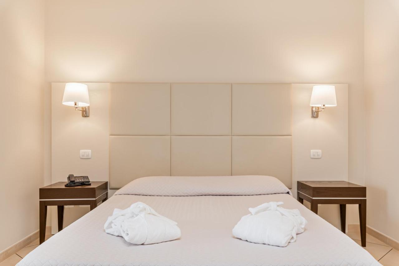Hotel & Exclusive 3*