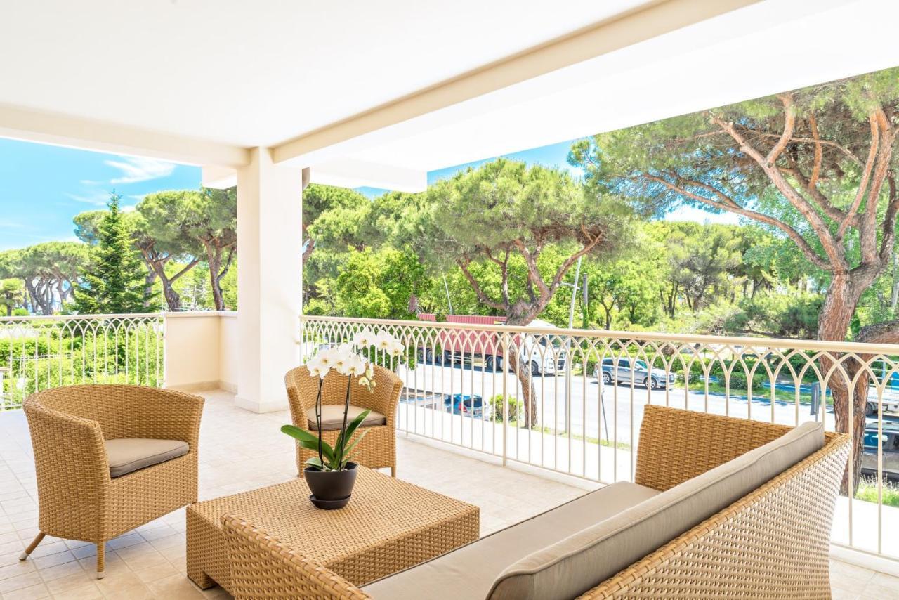 Hotel & Exclusive Marina Di Carrara