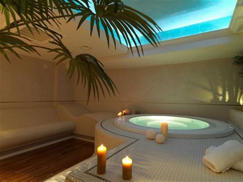 Hotel & Exclusive Marina Di Carrara